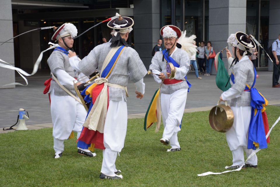The K Wind - Kim Ju Hong's Ensemble, Noreum Machi