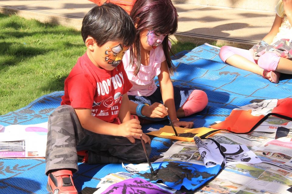 Flagmaking on Family Day