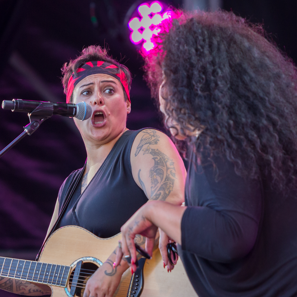 Anika Moa & Bella Kalolo